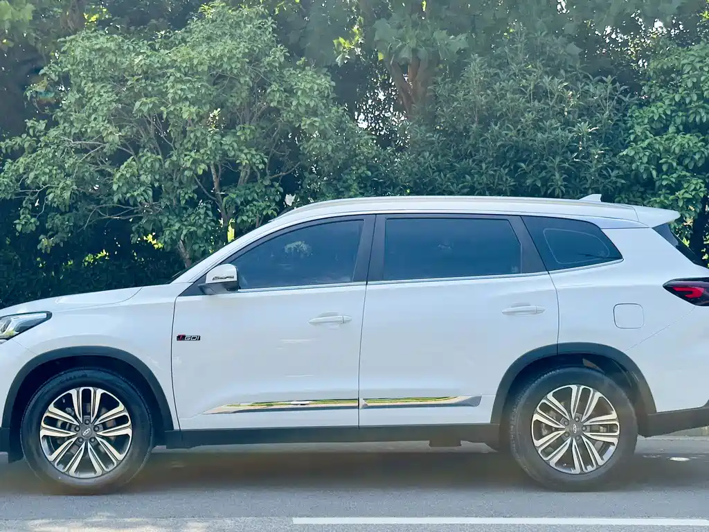 Chery Tiggo 8 — миниатюра 3