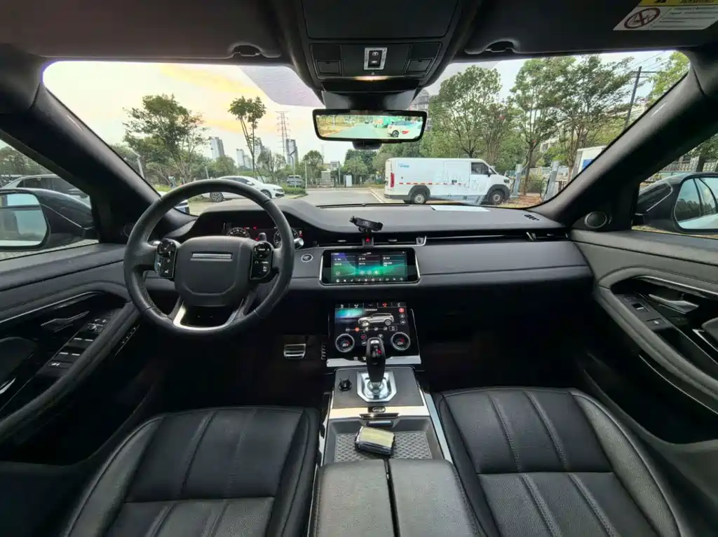 Land Rover Evoque — миниатюра 5