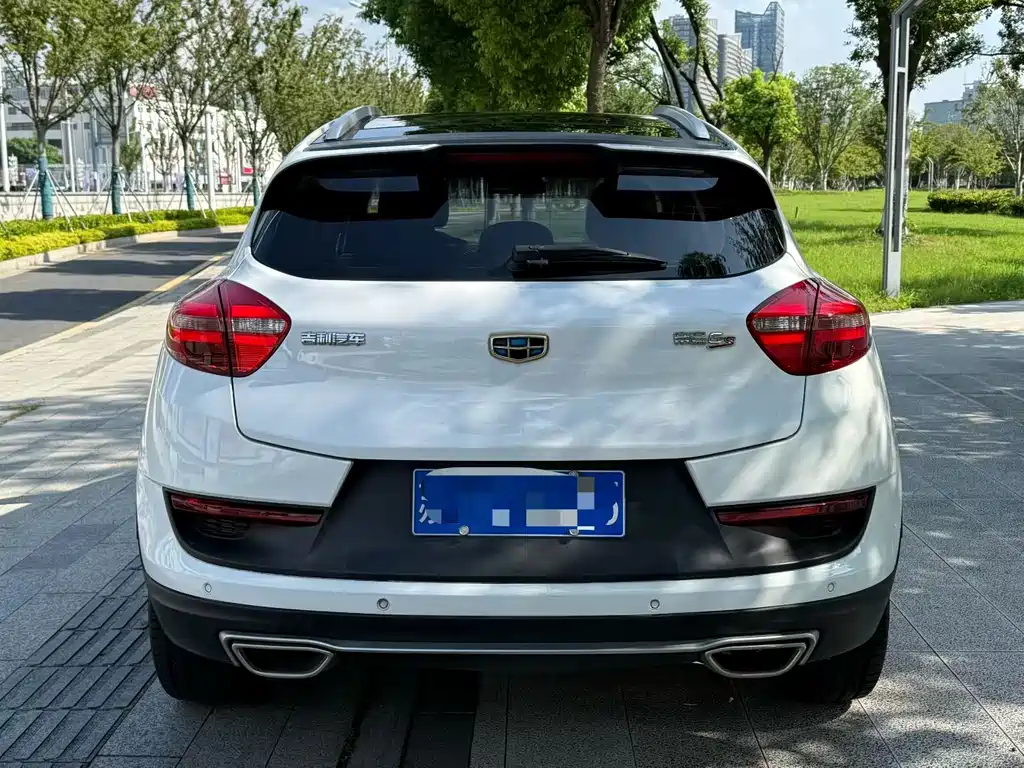 Geely Emgrand GS — миниатюра 9