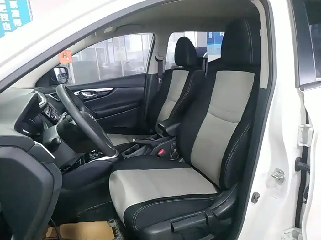 Nissan Qashqai — миниатюра 15