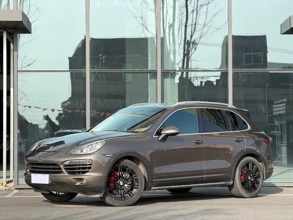 Porsche Cayenne 2012