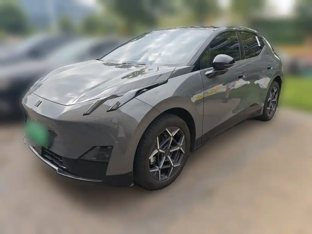 Lynk & Co 20 — миниатюра 2