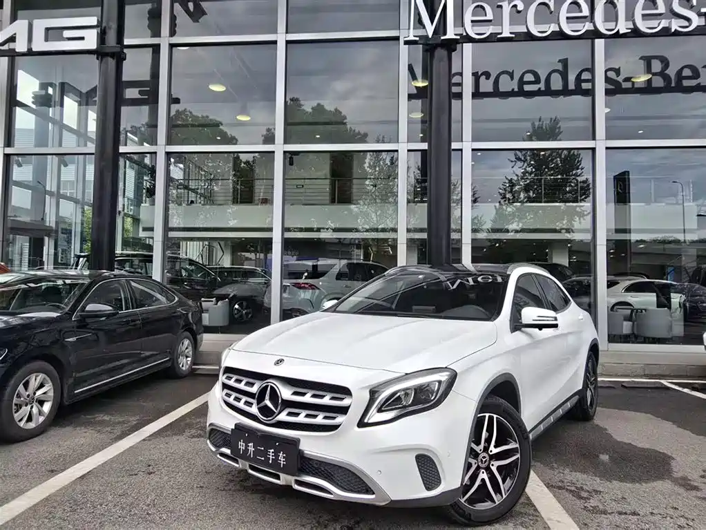 Mercedes-Benz GLA 2018