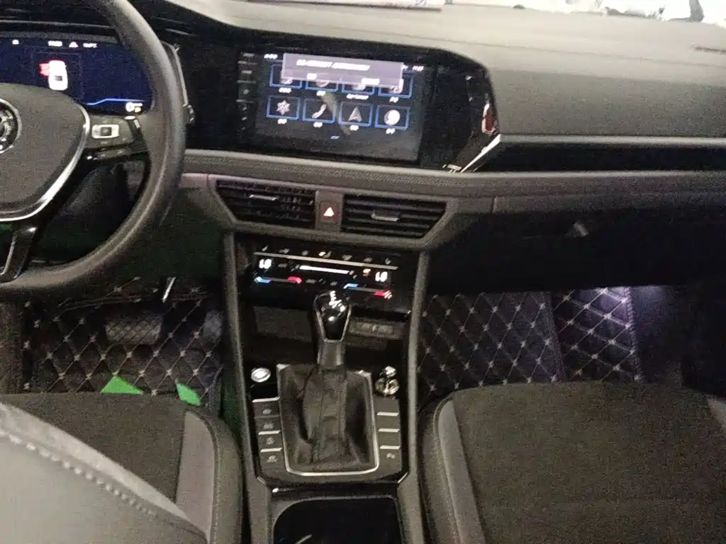 Volkswagen Sagitar — миниатюра 13