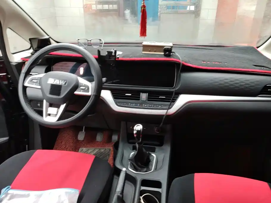 BAW Ruisheng Ace M7 — миниатюра 12