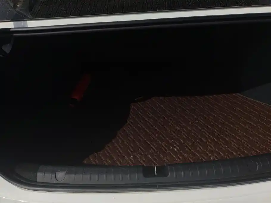 GEELY AUTOMOBILE EMGRAND