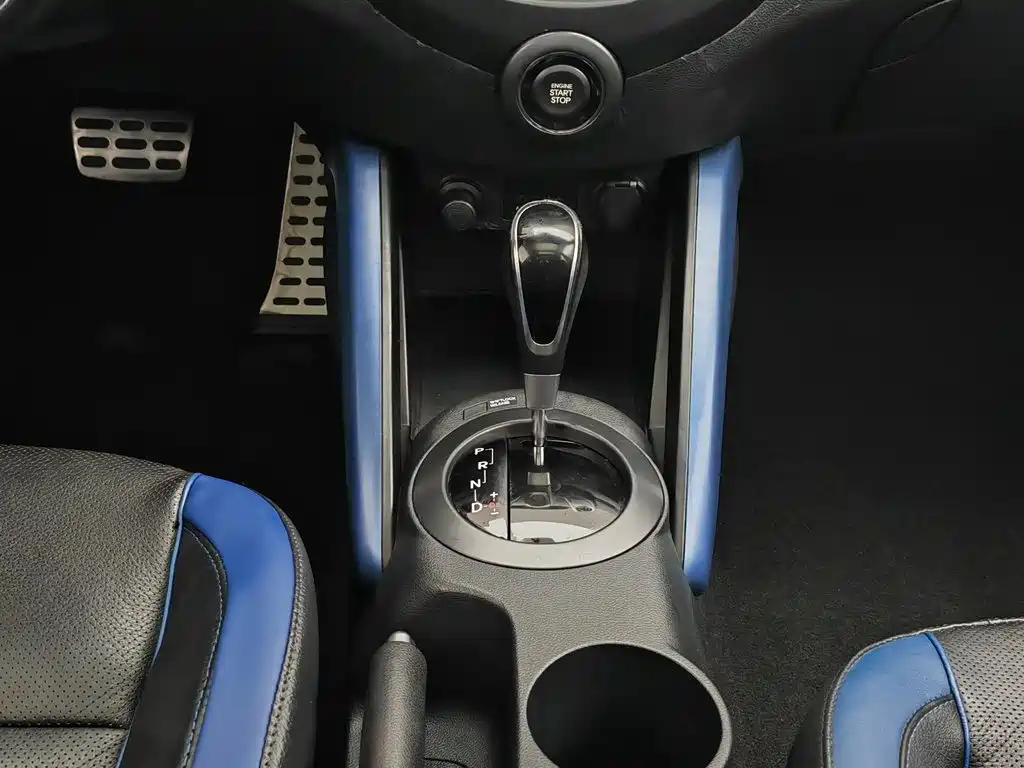 Hyundai Veloster — миниатюра 13