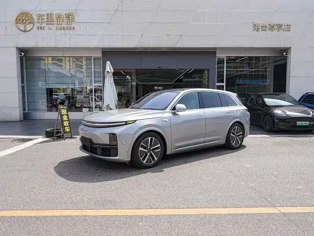 IDEAL CAR IDEAL L7 2024