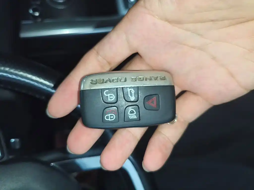 Land Rover Sport — миниатюра 9