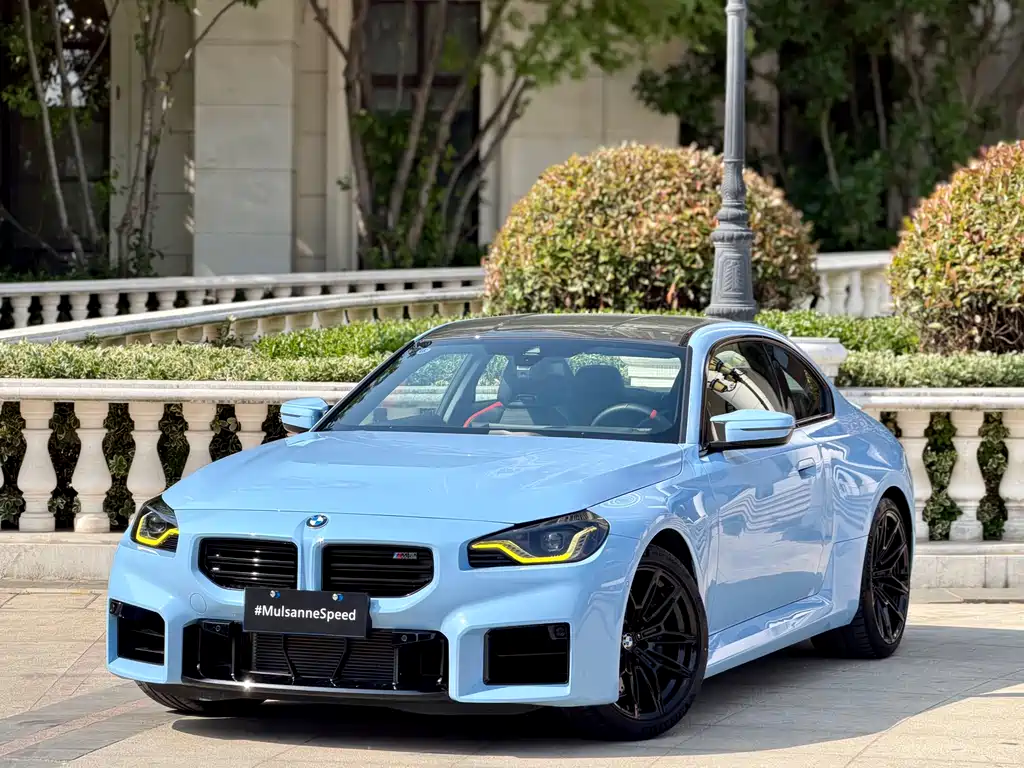 BMW M2 2025