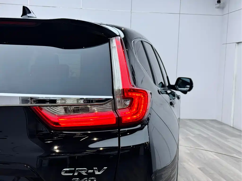 HONDA CR V