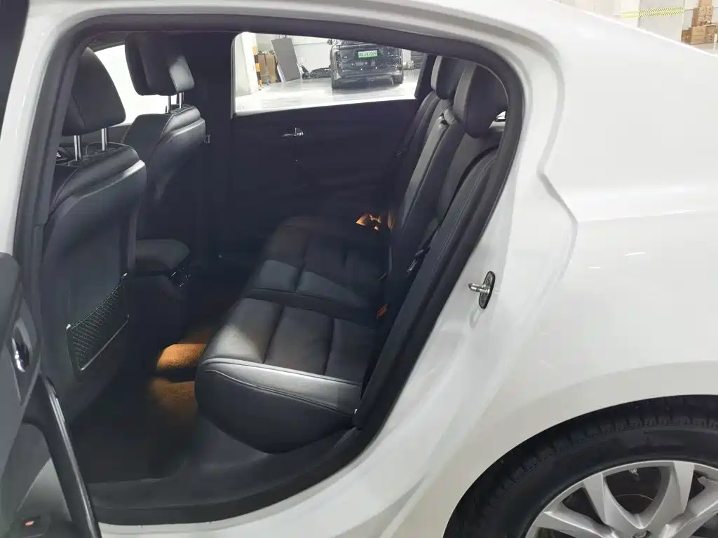 Peugeot 508 — миниатюра 15