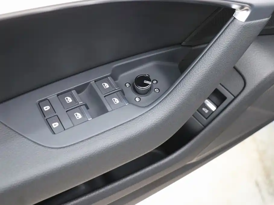 Audi A7L 45TFSI S-line Dream Builder Type Liujing Package, фото 11