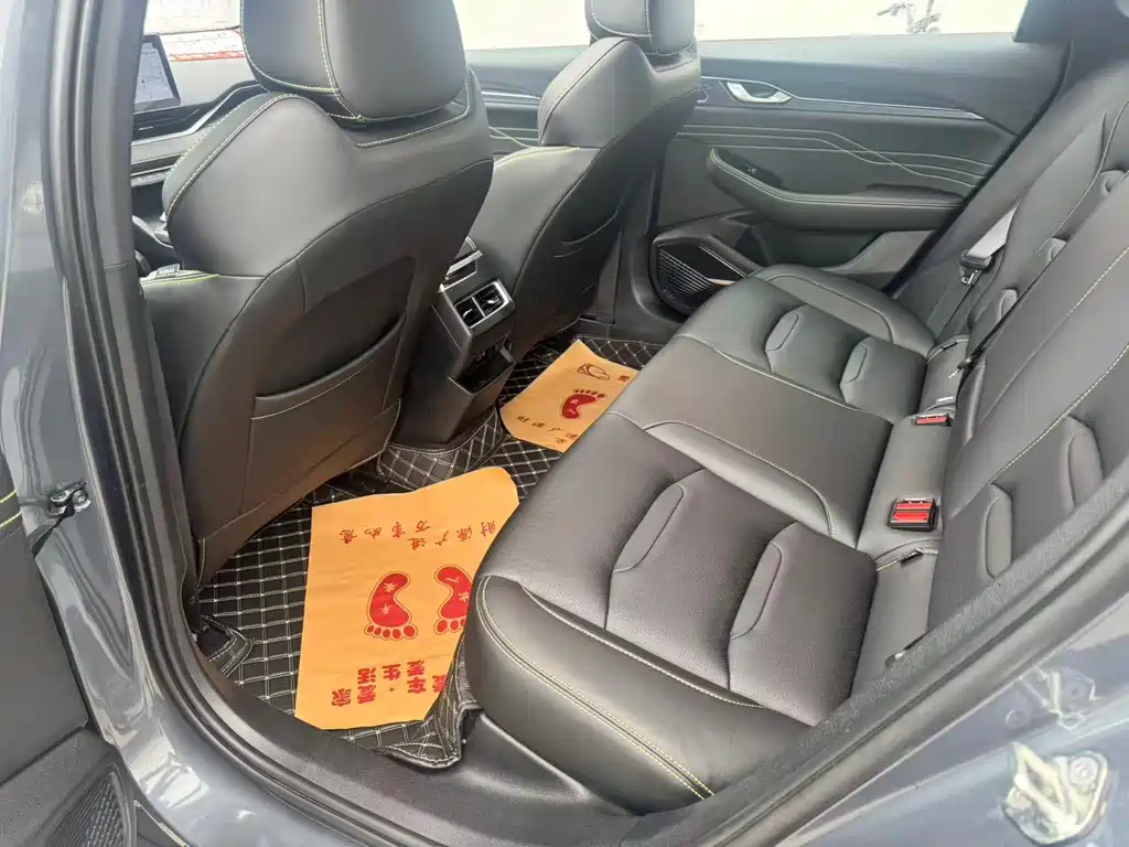 Geely Xingrui — миниатюра 7