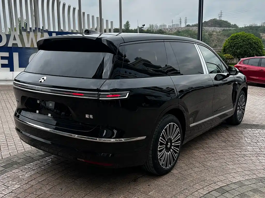 NIO ES8 2026 мест Executive Luxury