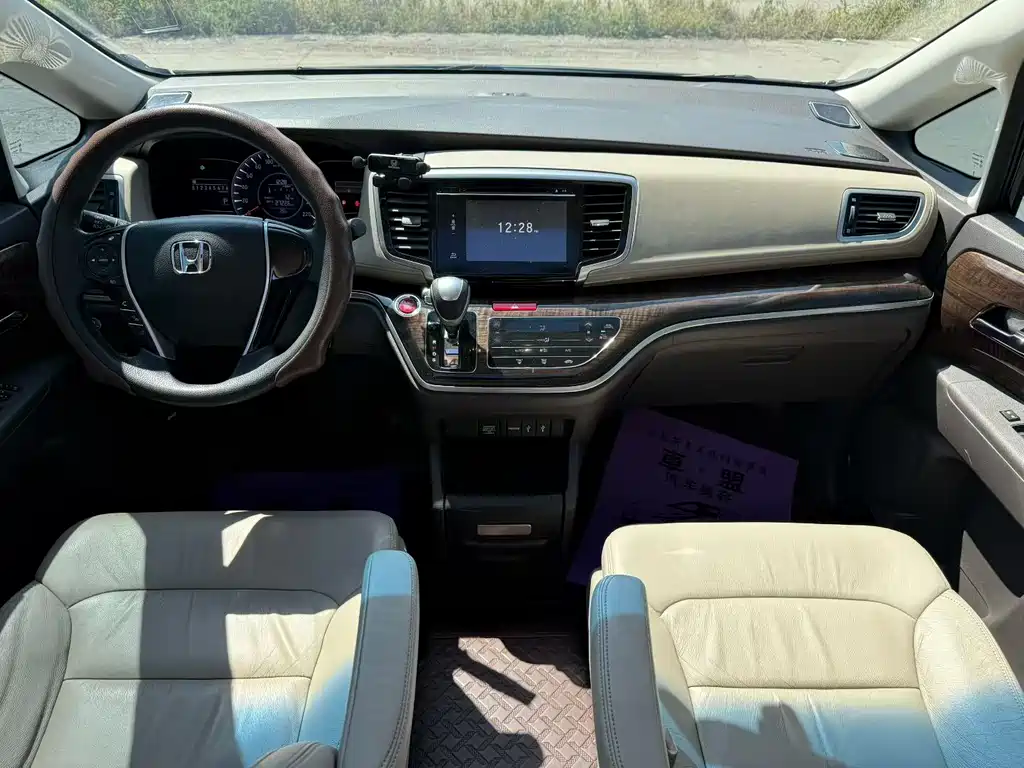 Honda Odyssey — миниатюра 6