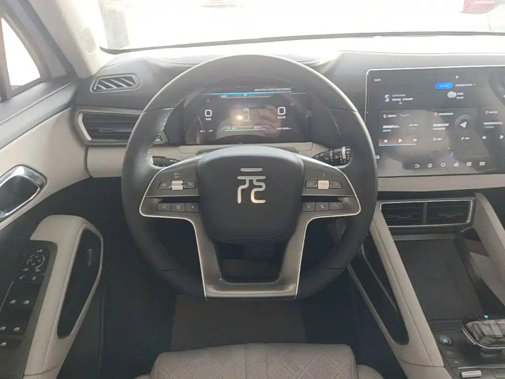 BYD Yuan UP — миниатюра 11