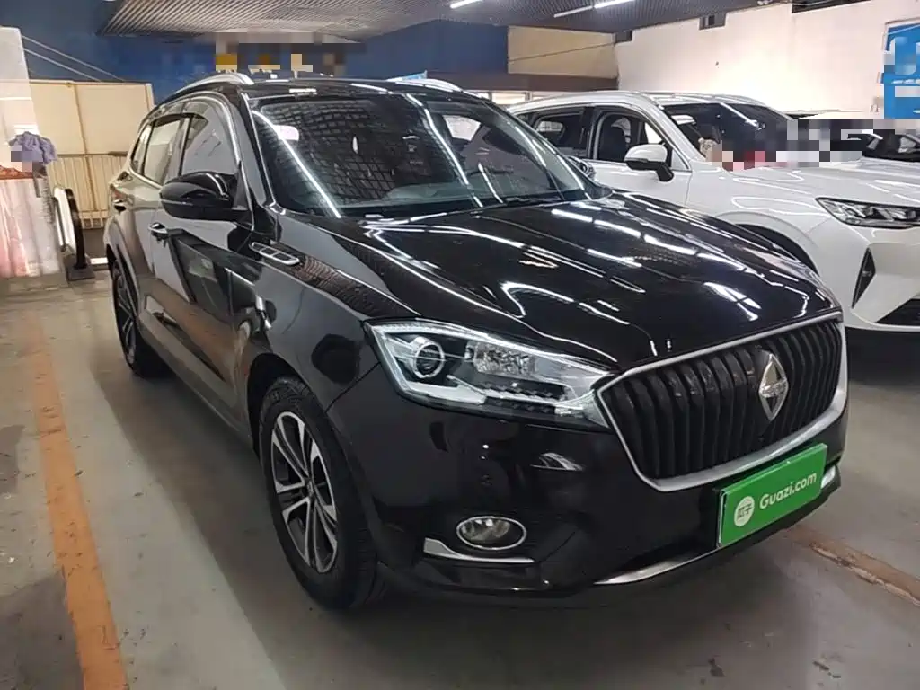 Borgward BX7 — миниатюра 4