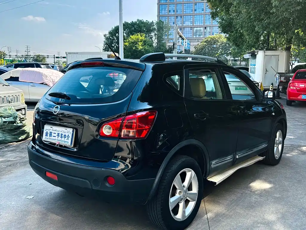 Nissan Qashqai — миниатюра 6
