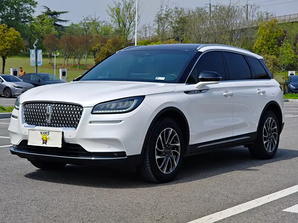 Купить Lincoln Corsair