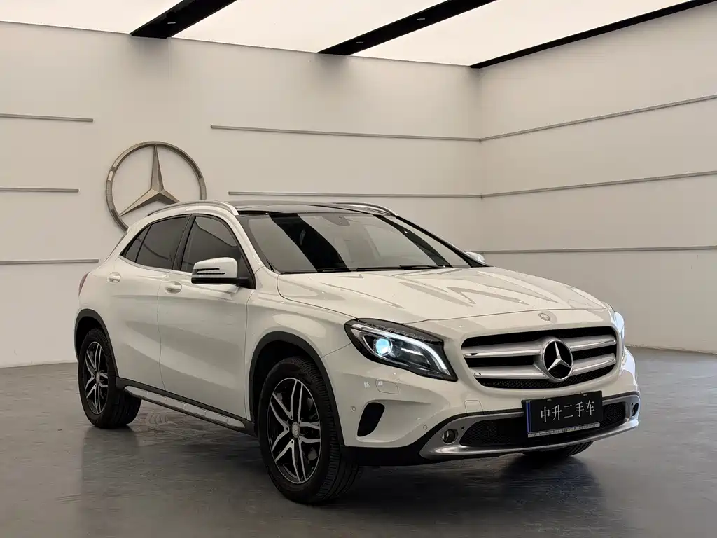 Mercedes-Benz GLA — миниатюра 2