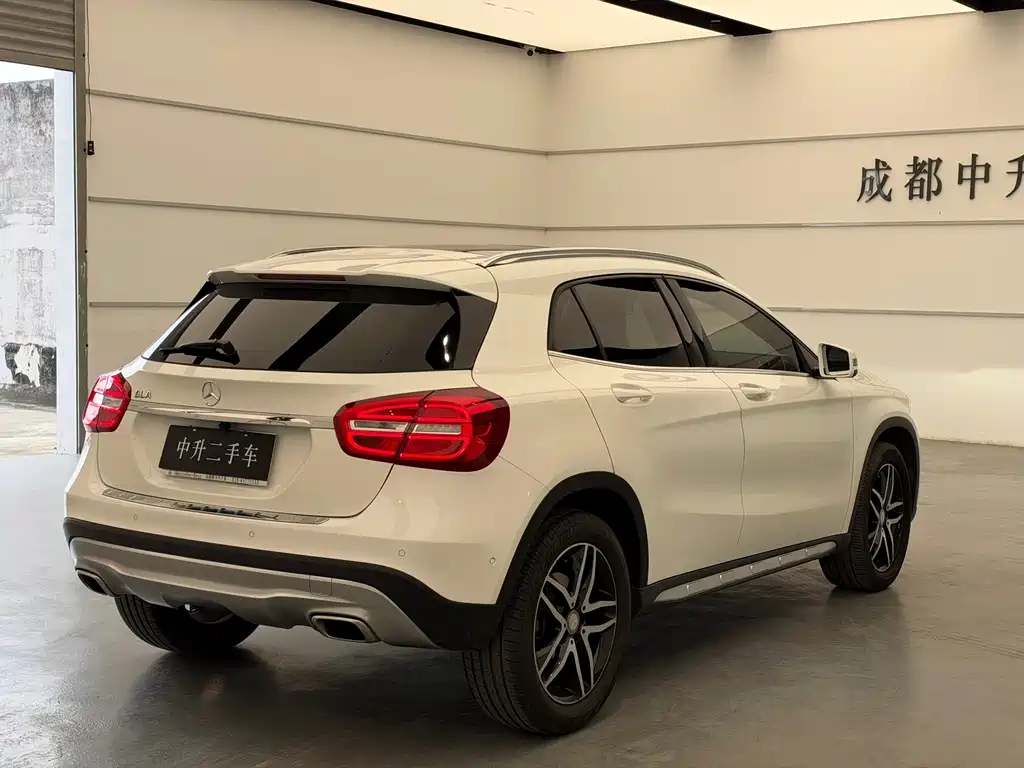 Mercedes-Benz GLA — миниатюра 4
