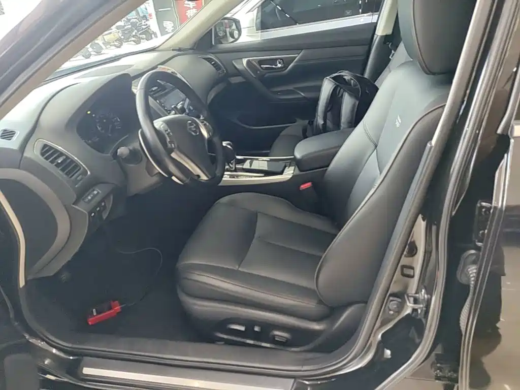 Nissan Teana — миниатюра 15