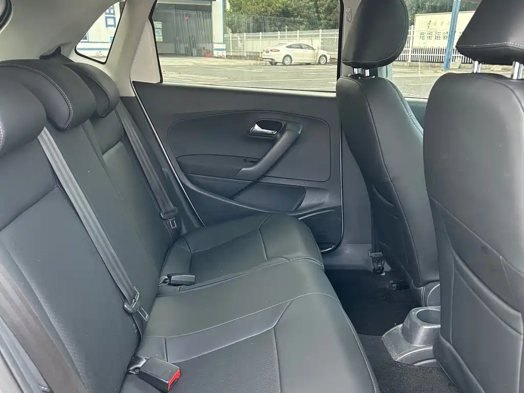 Volkswagen Polo — миниатюра 15