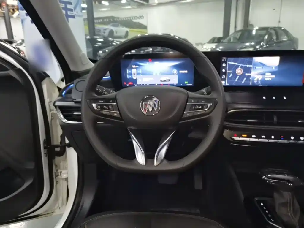 Buick Verano — миниатюра 11
