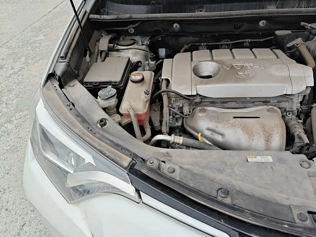 Toyota RAV4 — миниатюра 20