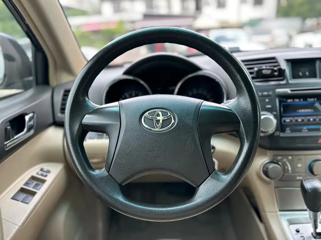 Toyota Highlander — фотографии объявления, Фото 21