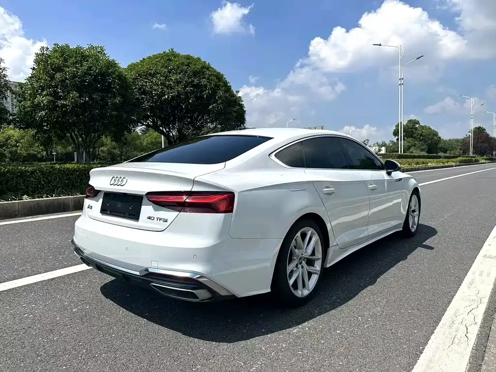 Audi A5 (Import) — миниатюра 7