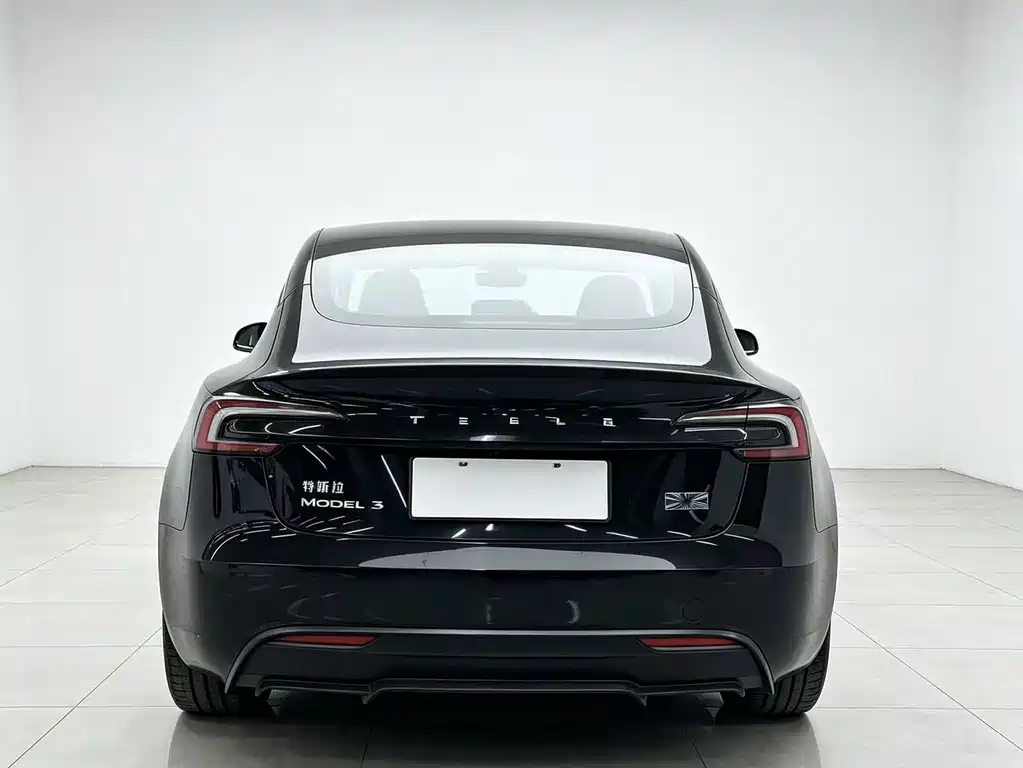 Tesla Model 3 — фотографии объявления, Фото 6