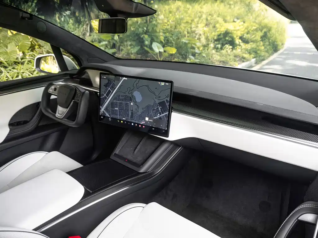Tesla Model X — фотографии объявления, Фото 12