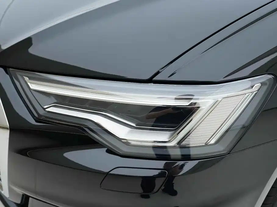 Audi A6L — миниатюра 15