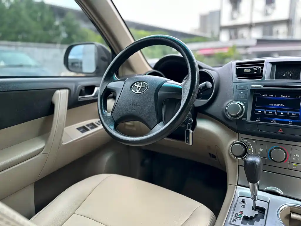 Toyota Highlander — фотографии объявления, Фото 20