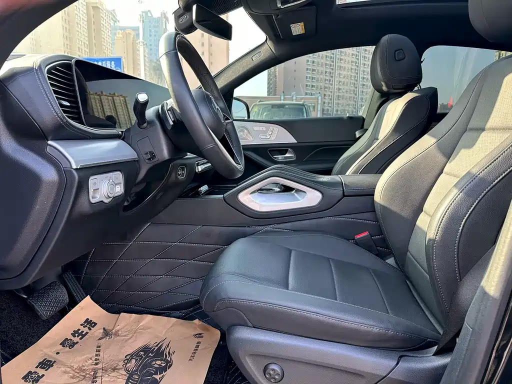 MERCEDES-BENZ GLE COUPE