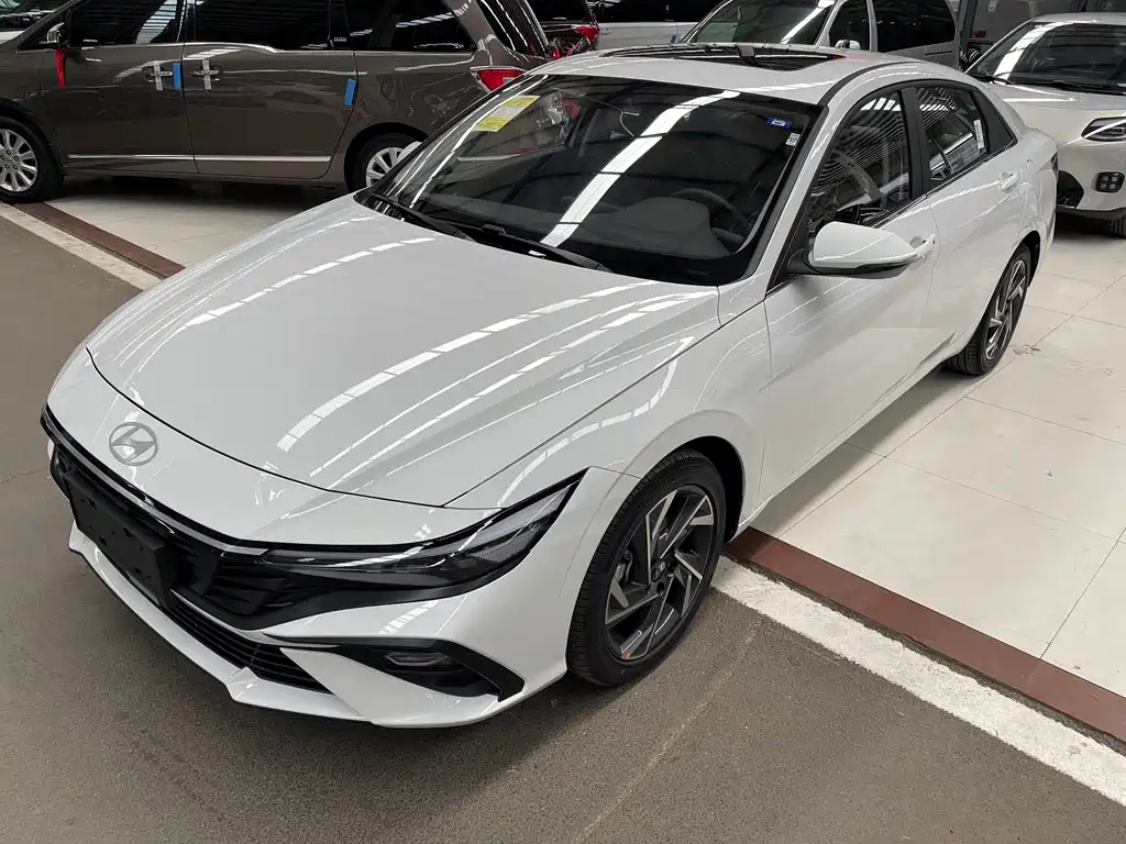 Hyundai Elantra 2026