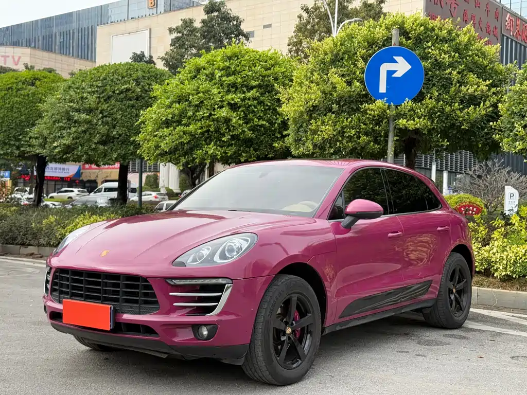 Porsche Macan 2014