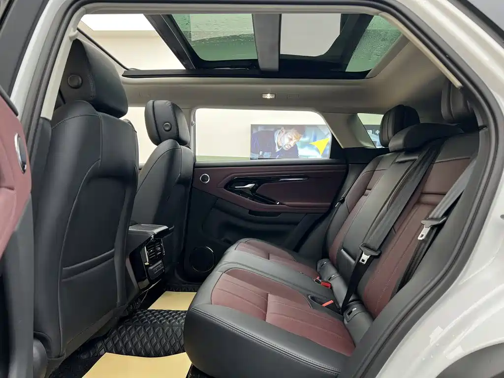 Land Rover Evoque — миниатюра 36