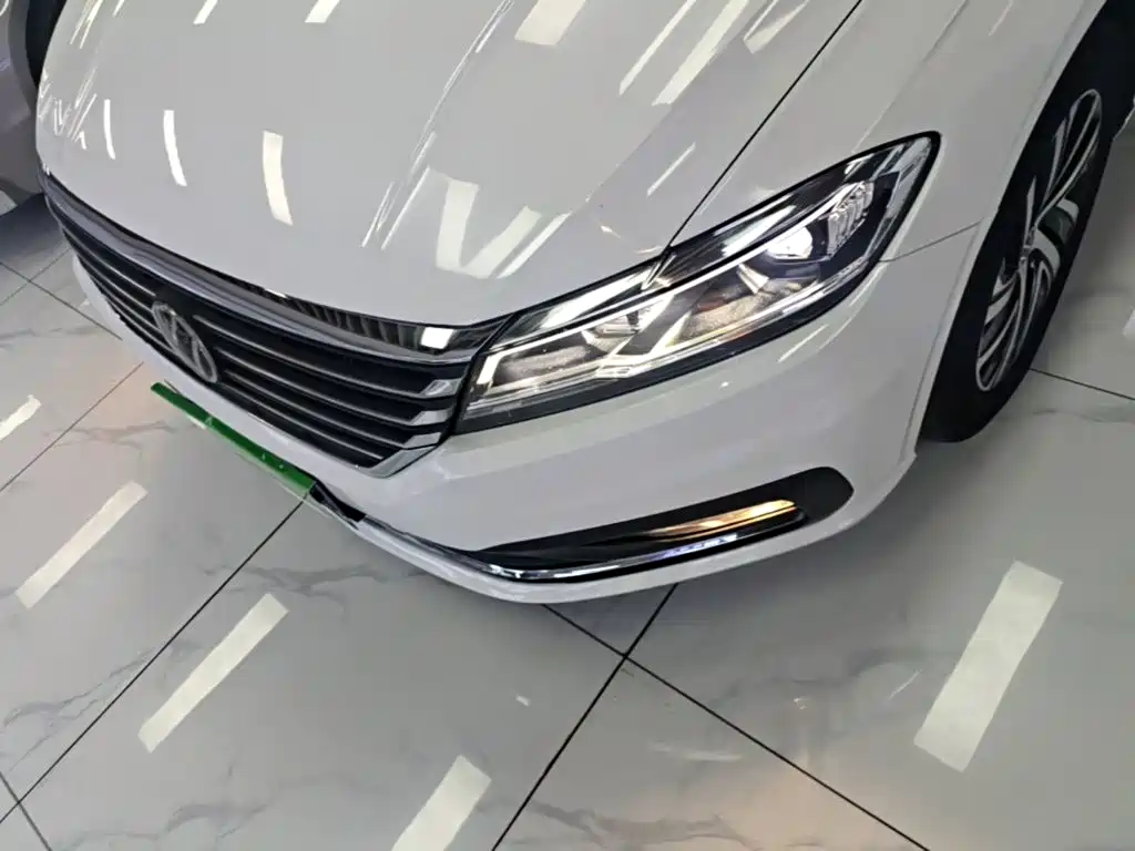 Volkswagen Lavida — миниатюра 24
