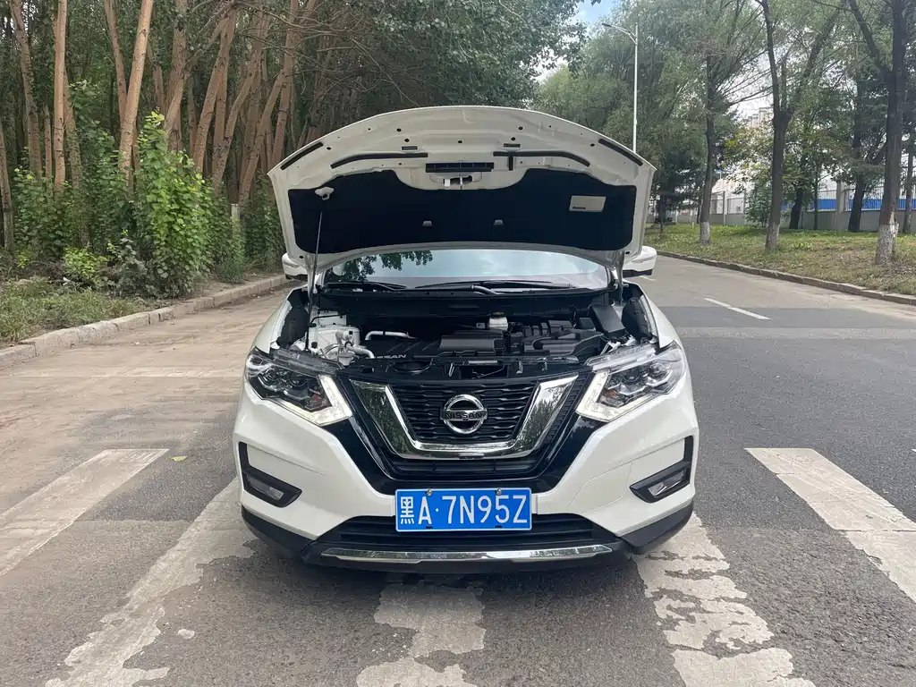 Nissan X-Trail — миниатюра 7