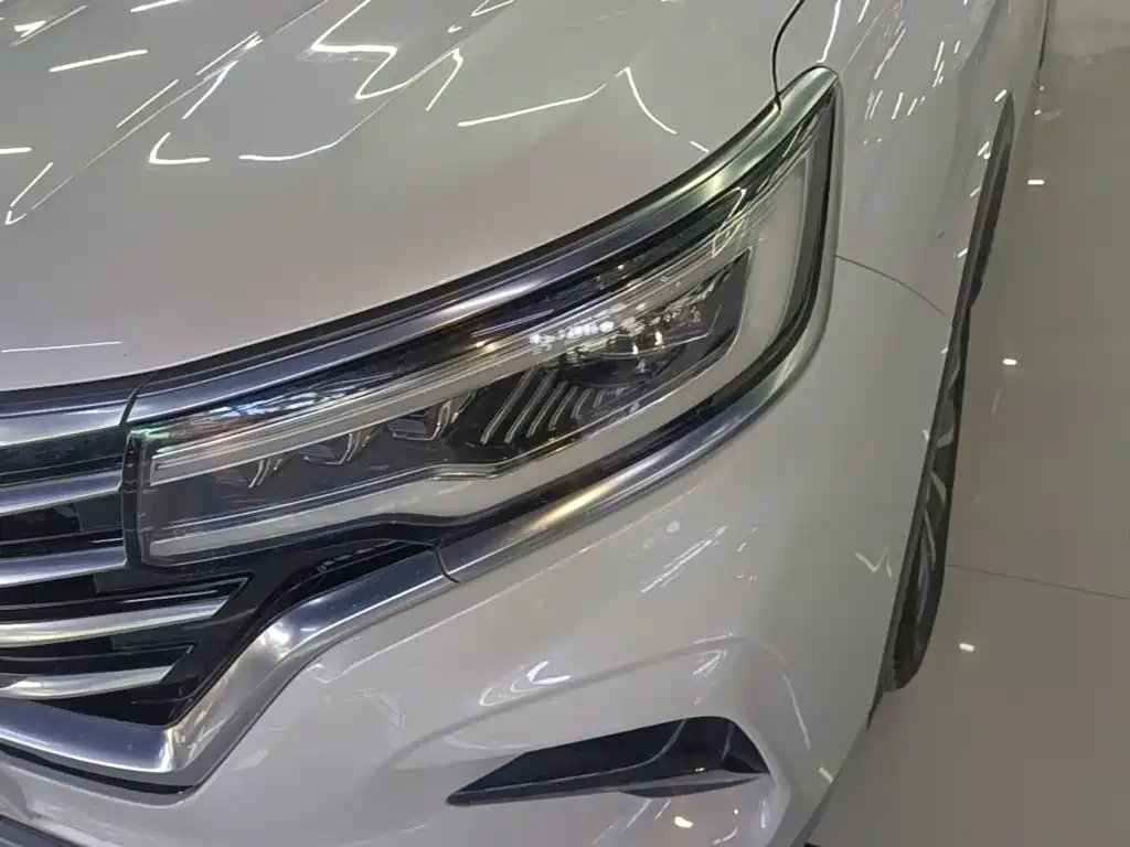 Roewe RX5 MAX — миниатюра 24