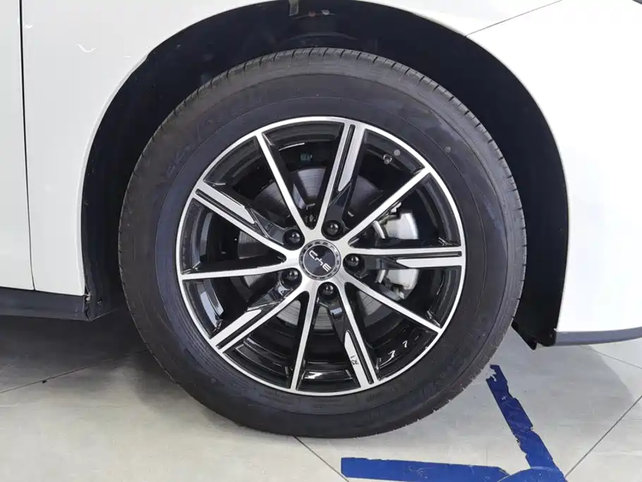 BYD Seal 06 — миниатюра 6