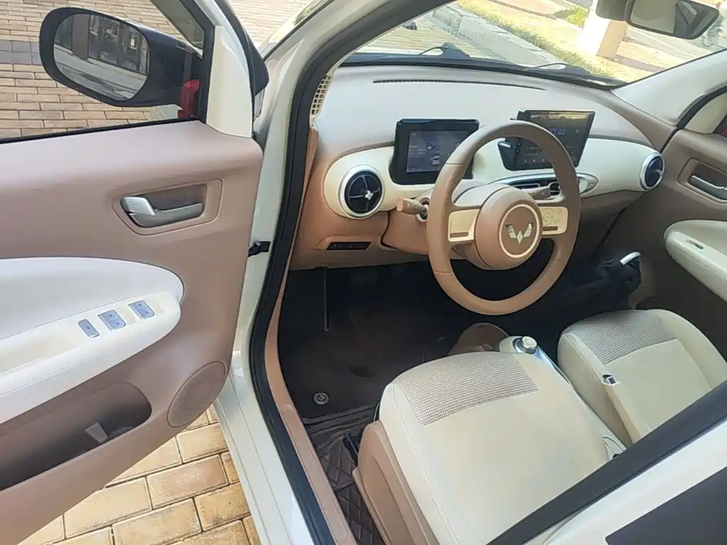 Wuling MINIEV — миниатюра 16