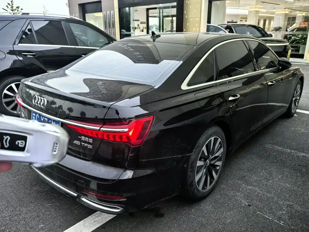 Audi A6L — миниатюра 6