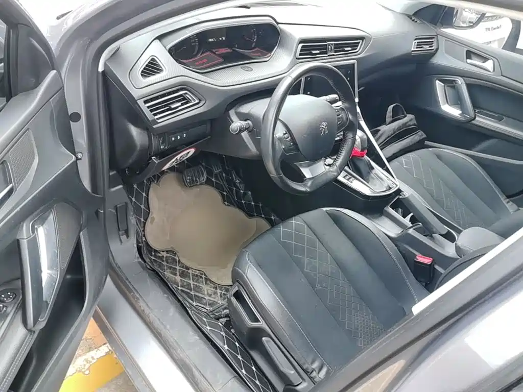 Peugeot 308 — миниатюра 16