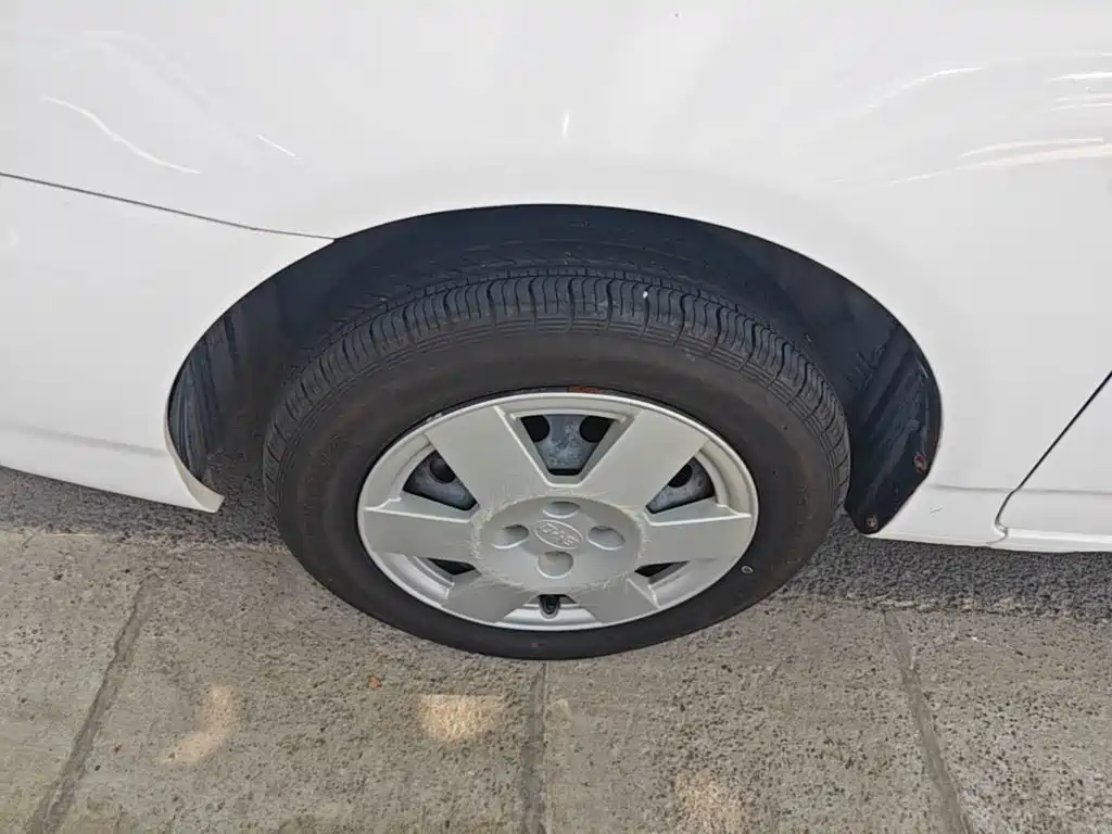 BYD F3 — миниатюра 23