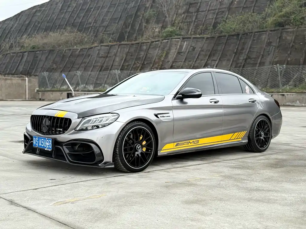 Mercedes-Benz C-Class 2021