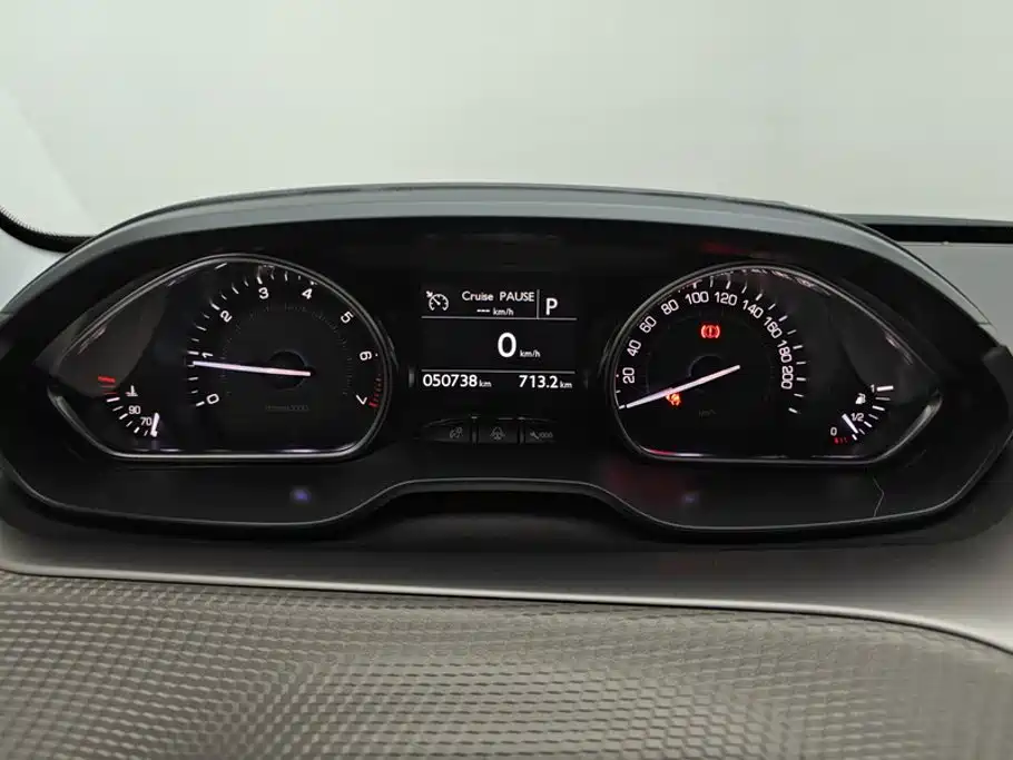 Peugeot 2008 — миниатюра 14